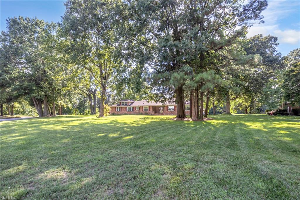 1001 Five Forks Rd Property Photo 4