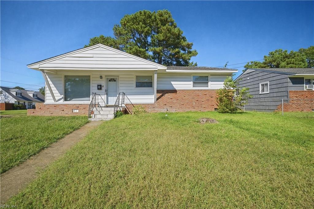 4600 Larkin St Property Photo 1