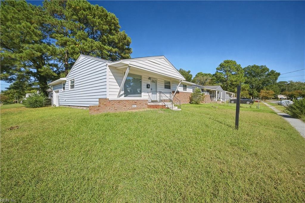 4600 Larkin St Property Photo 2