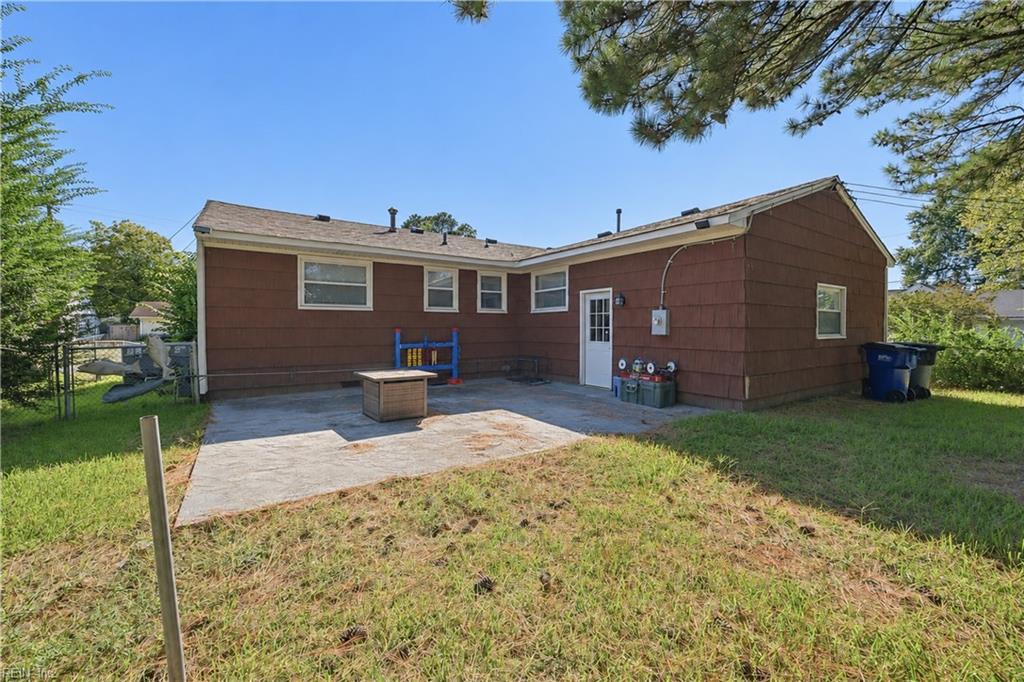 4600 Larkin St Property Photo 24