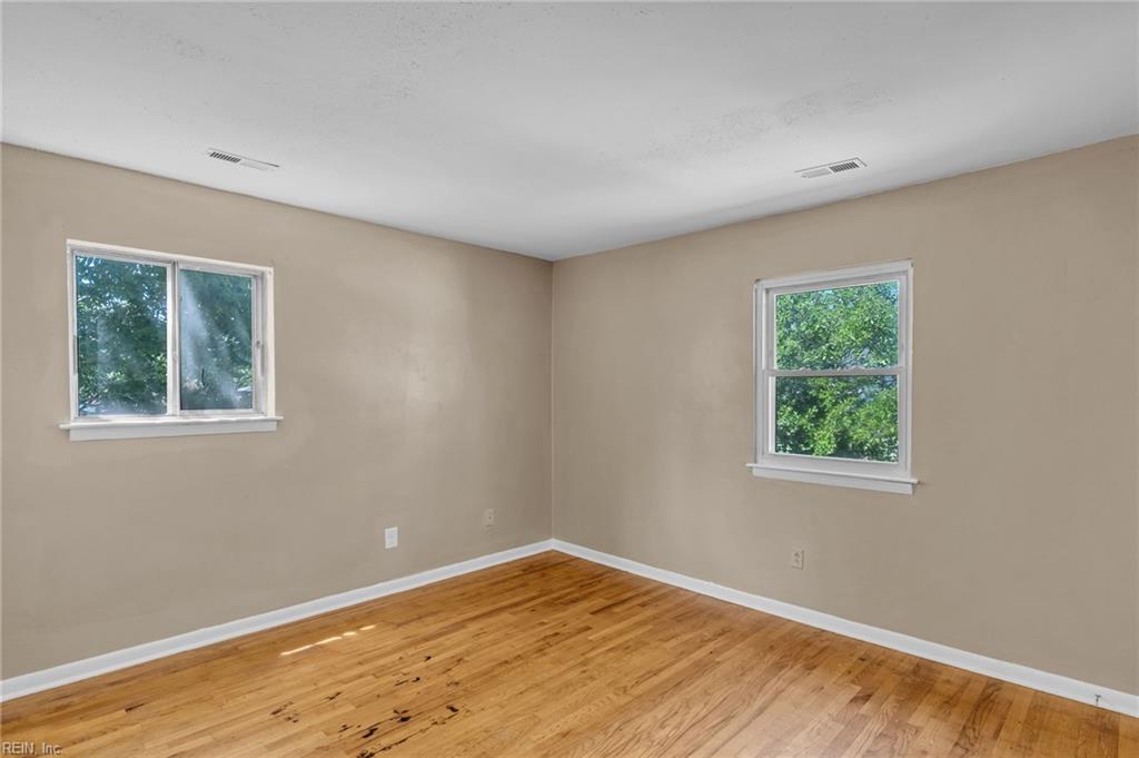 1125 Sir Gawaine Dr Property Photo 21
