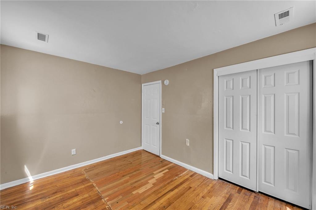 1125 Sir Gawaine Dr Property Photo 31
