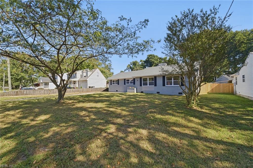38 Franktown Rd Property Photo 4