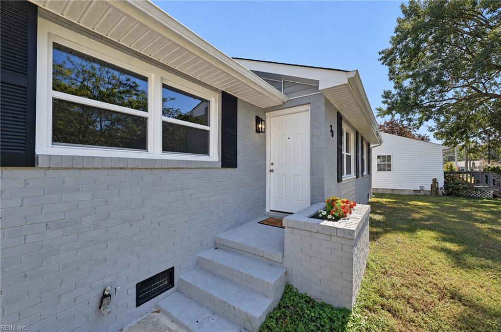 38 Franktown Rd Property Photo 5