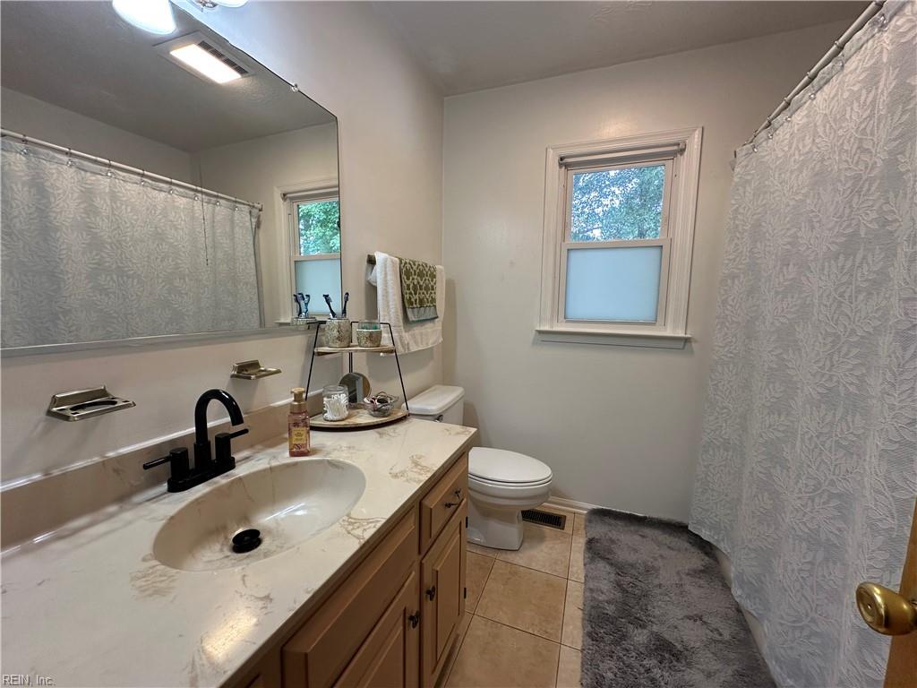 70 Sandy Lake Dr Property Photo 14