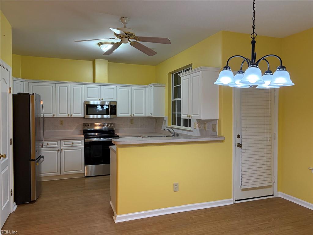 253 Lane Cres Property Photo 5