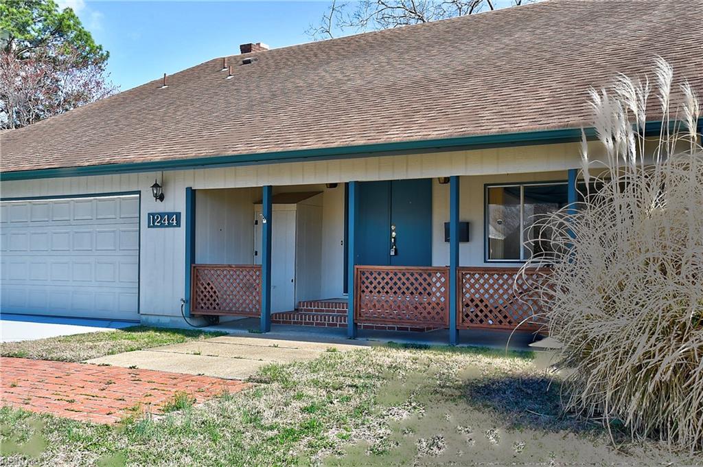 1244 Ginger Cres Property Photo 3