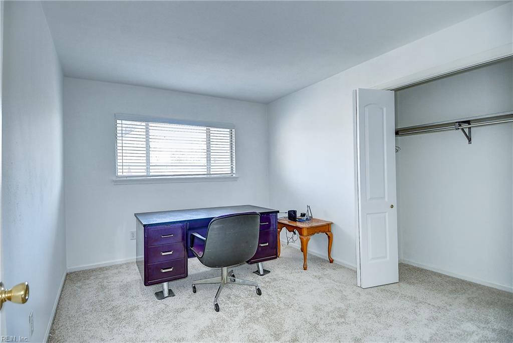 1244 Ginger Cres Property Photo 34