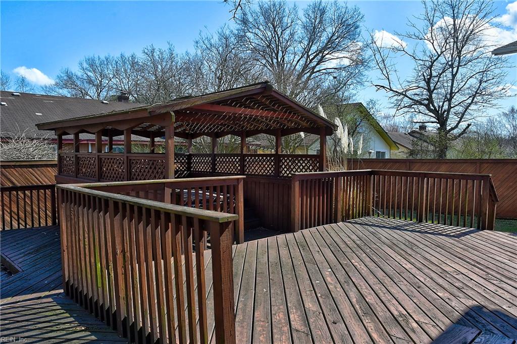 1244 Ginger Cres Property Photo 45