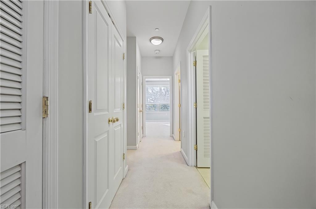 230 Nat Turner Blvd Property Photo 15