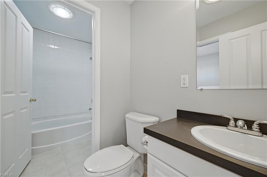 230 Nat Turner Blvd Property Photo 18