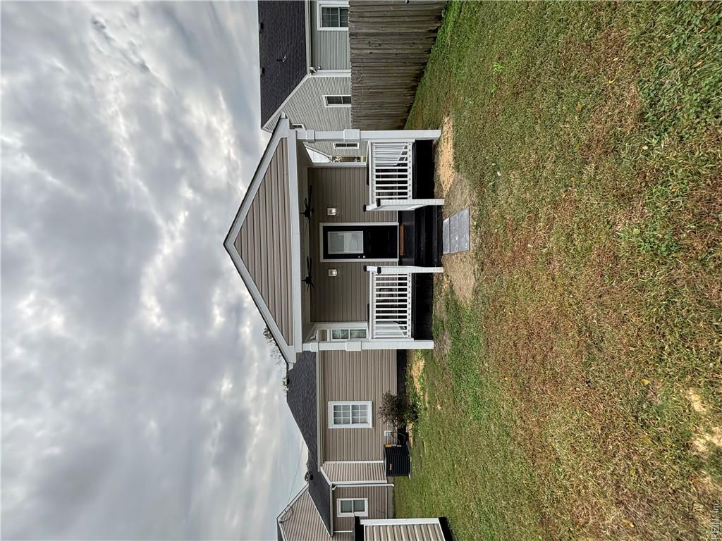 726 Bolling St Property Photo 15