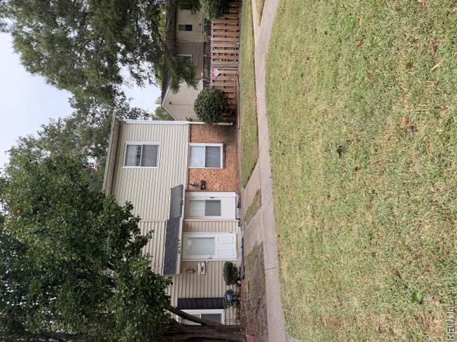 1651 Darren Cir Property Photo 1