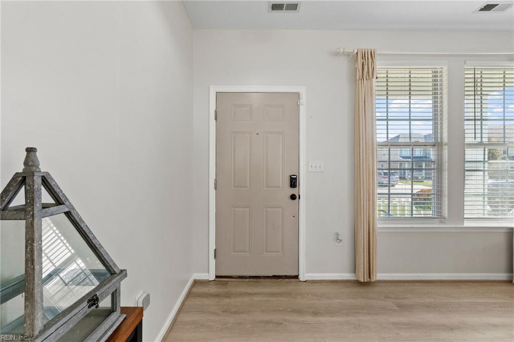 1405 Elder St Property Photo 2