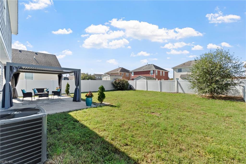 1405 Elder St Property Photo 38