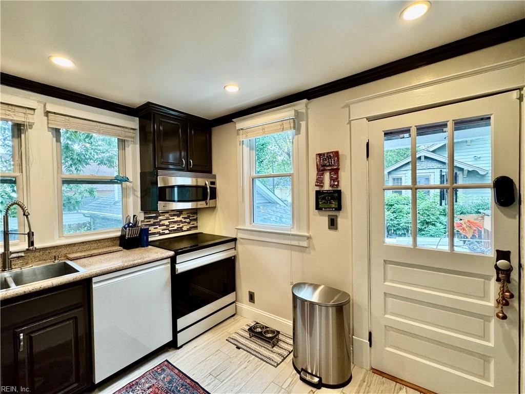 1734 Lafayette Blvd Property Photo 22