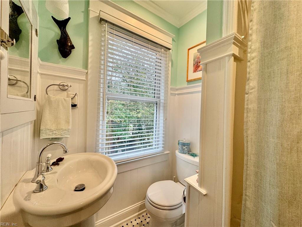 1734 Lafayette Blvd Property Photo 40