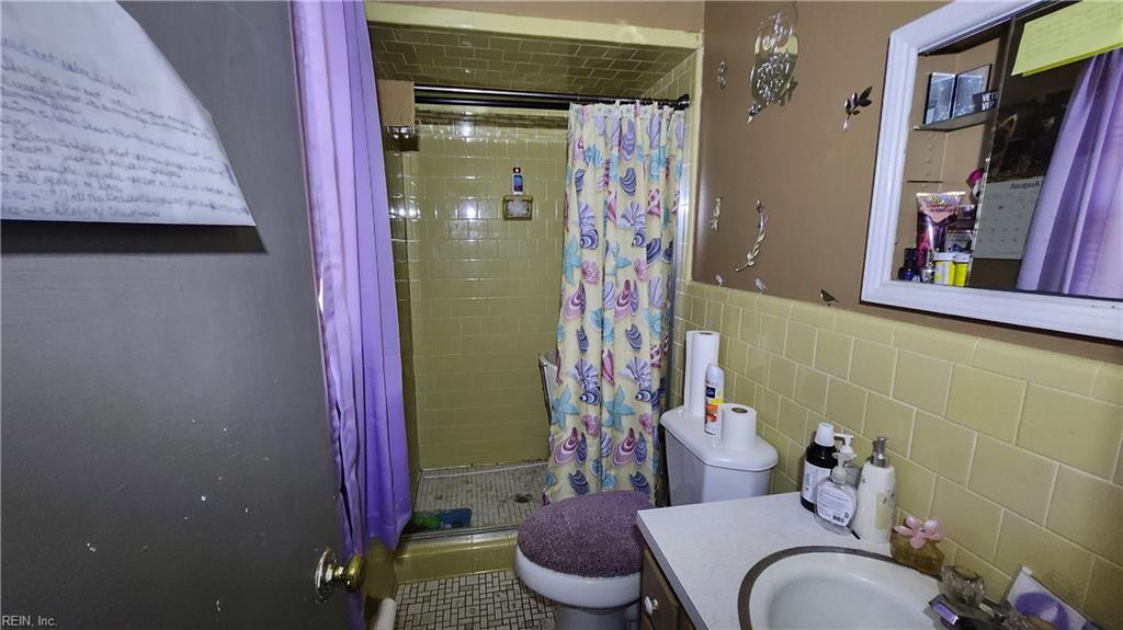 423 Anchorage Ct Property Photo 18