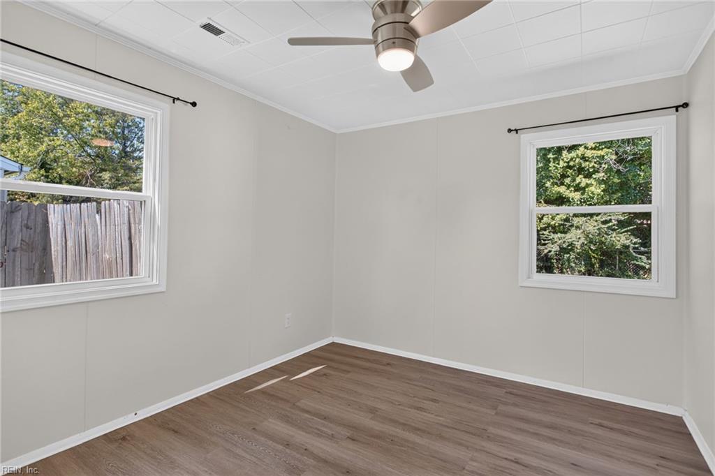 1803 Somerville Dr Property Photo 8