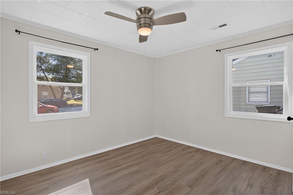 1803 Somerville Dr Property Photo 10