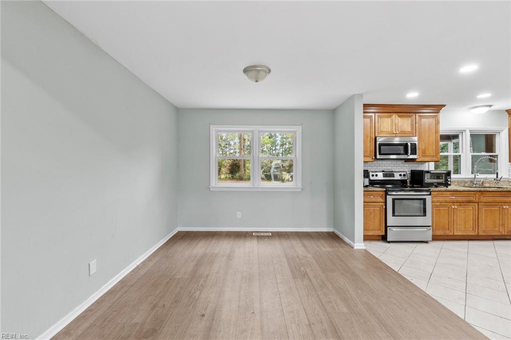 5005 Regina Ln Property Photo 6