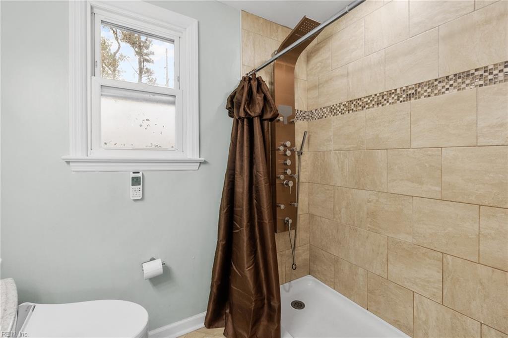 5005 Regina Ln Property Photo 16