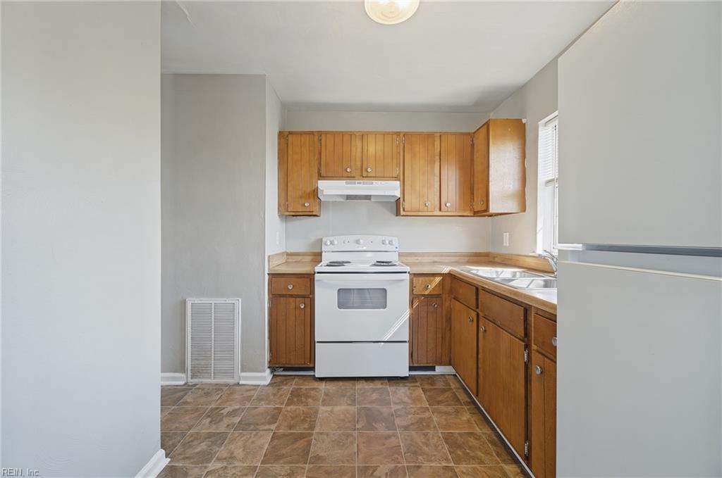412 Reed St Property Photo 8