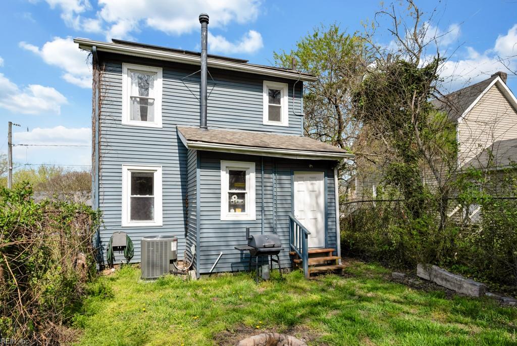 2406 Hale St Property Photo 26