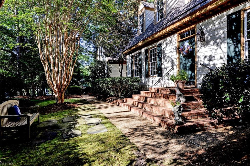 100 Doral Property Photo 2