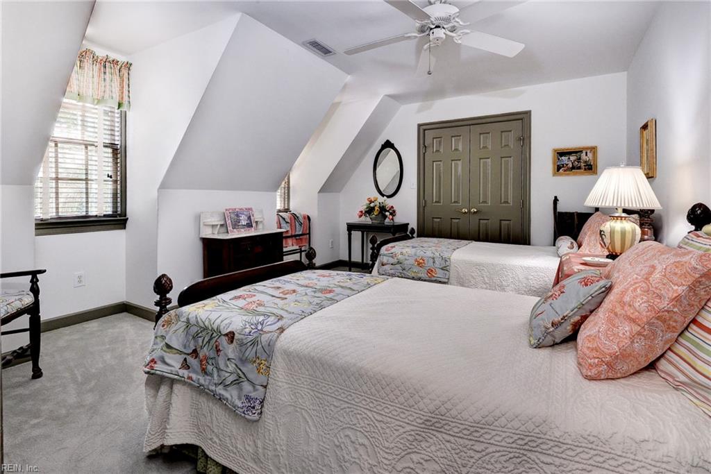 100 Doral Property Photo 34