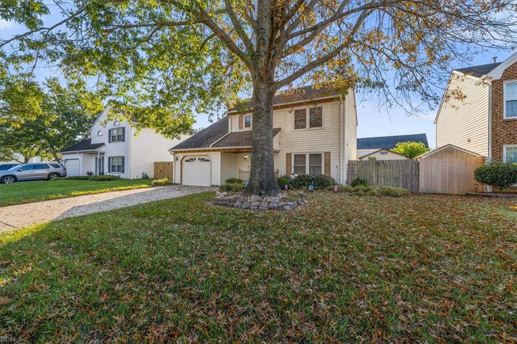 1005 Melton Ct Property Photo 3