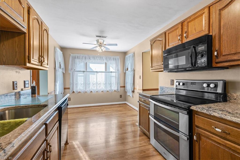 1005 Melton Ct Property Photo 13