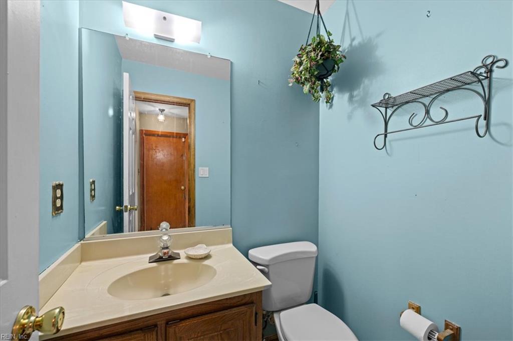 1005 Melton Ct Property Photo 22