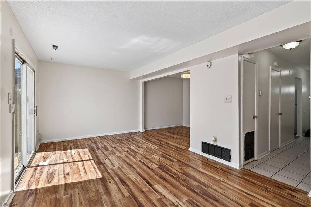 5902 Appleton Ct Property Photo 12