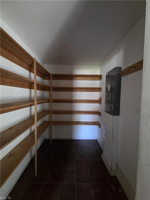 900 E Pembroke Ave Property Photo 16