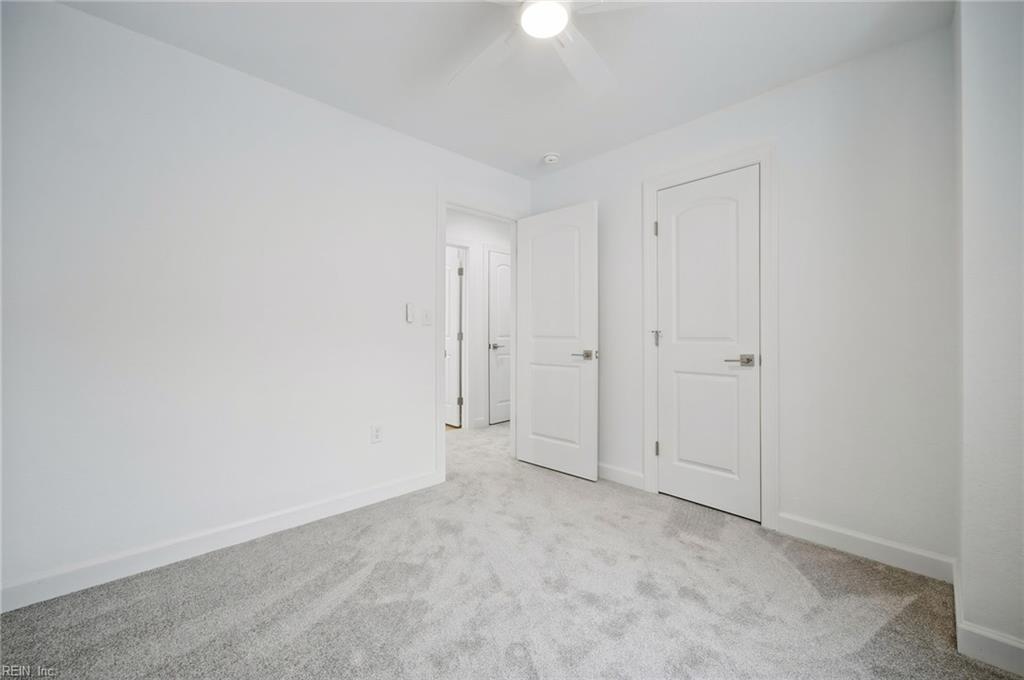 2144 Oregon Ave Property Photo 23