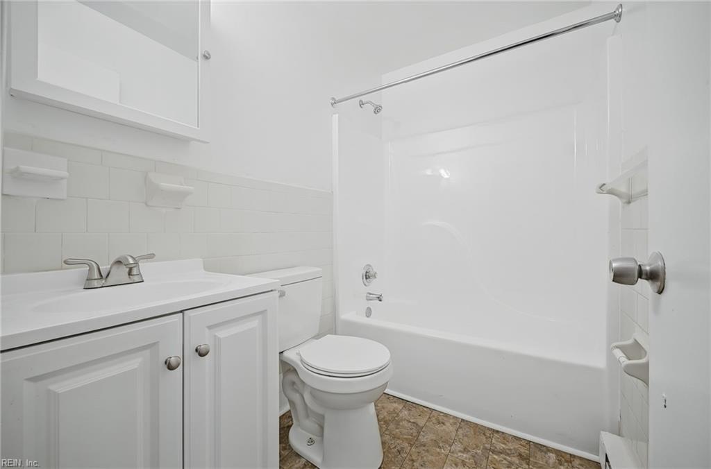 4914 E Princess Anne Rd Property Photo 9