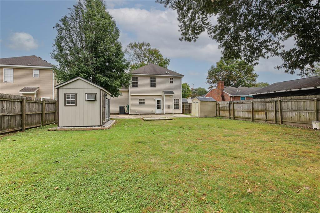 1403 Elder Ave Property Photo 38