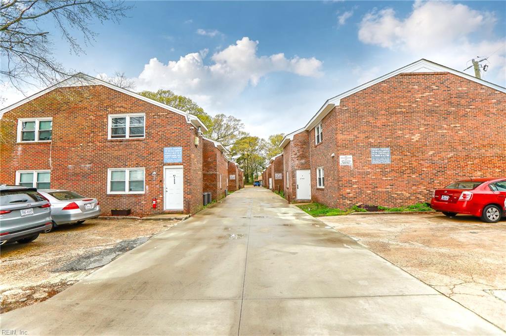 2709 Azalea Garden Rd Property Photo 20