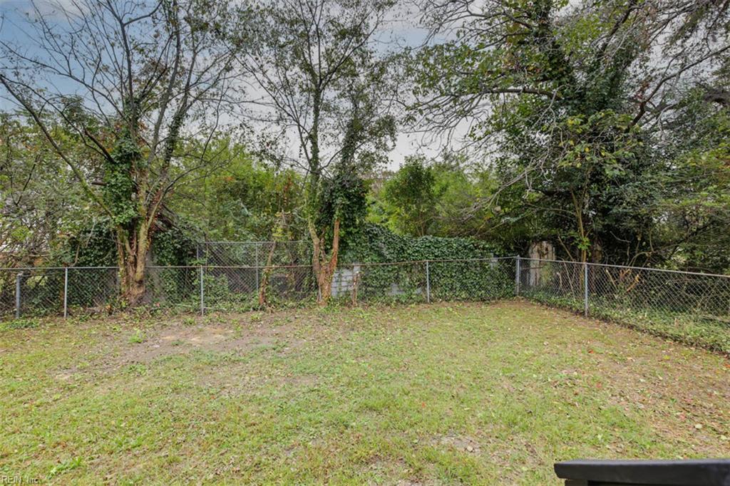 351 Quebec St Property Photo 29