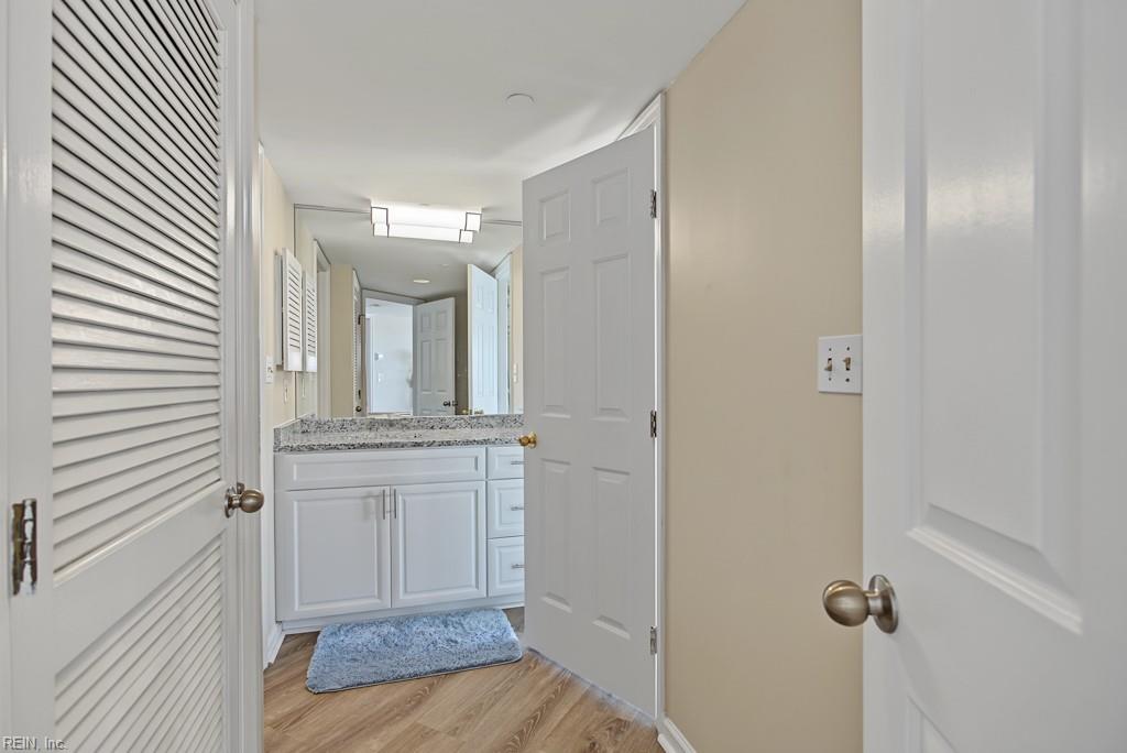 7505 River Rd Property Photo 4