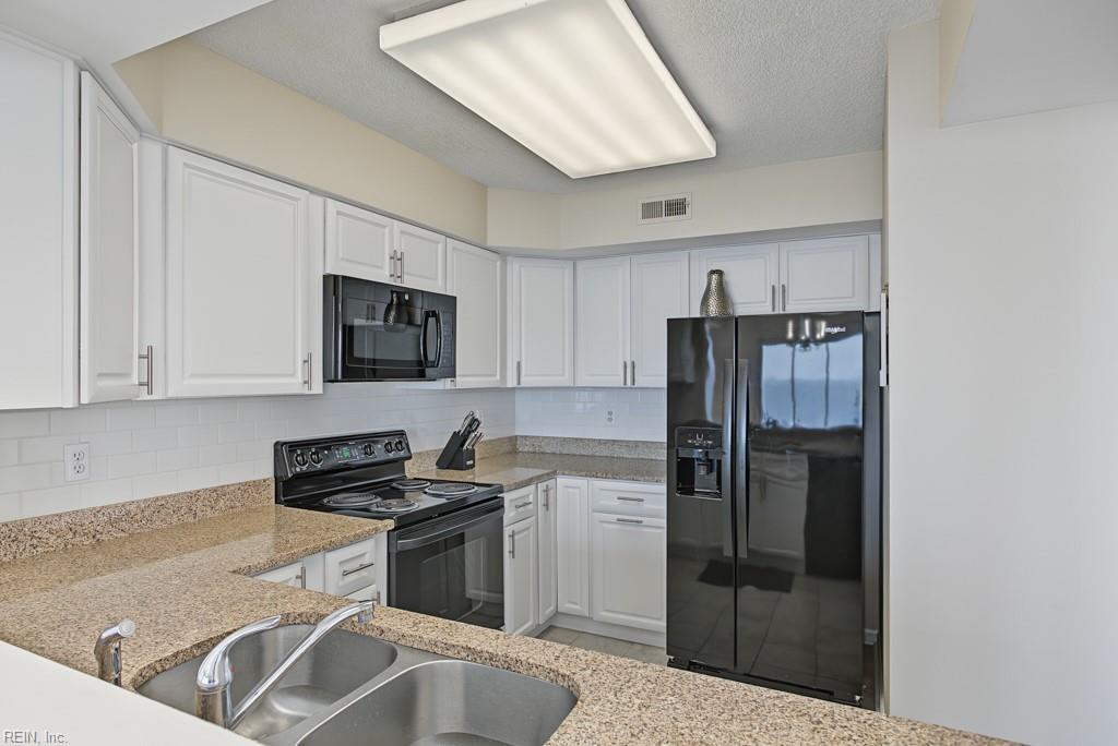 7505 River Rd Property Photo 11