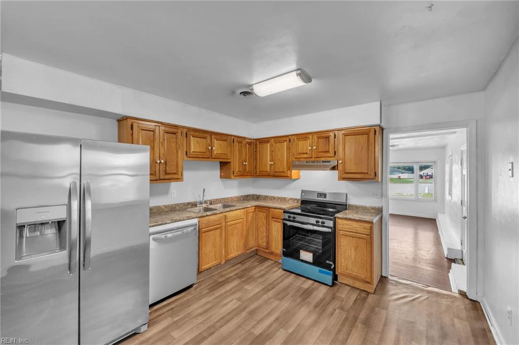 700 Saxon Ct Property Photo 19