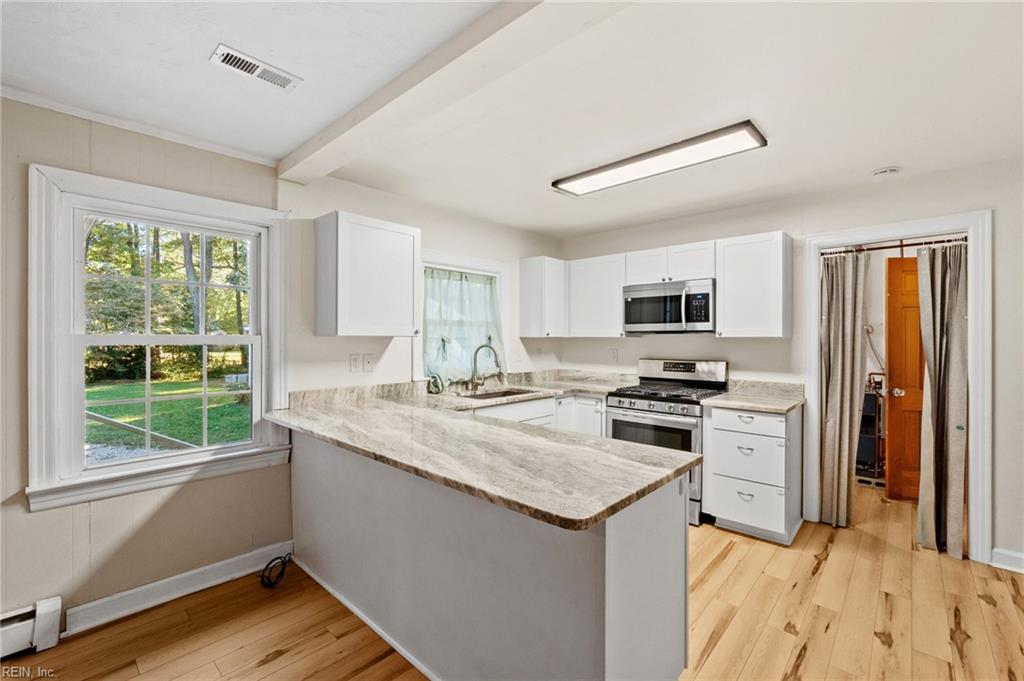 5817 Craneybrook Ln Property Photo 11