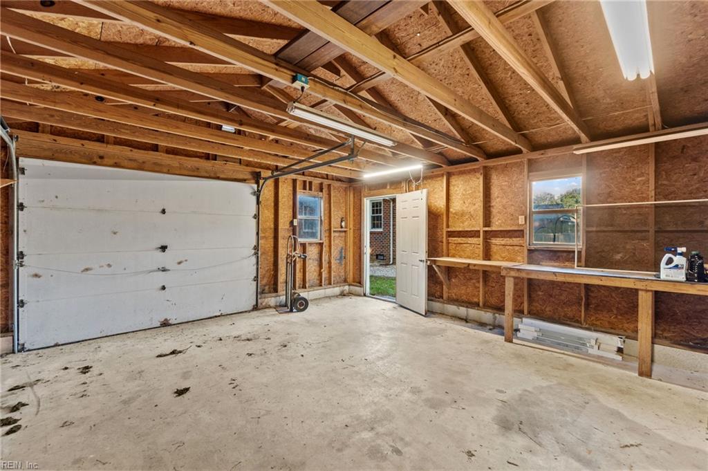 5817 Craneybrook Ln Property Photo 35
