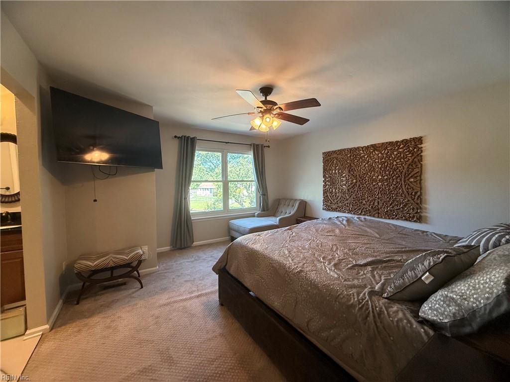 416 Mishannock Way Property Photo 8
