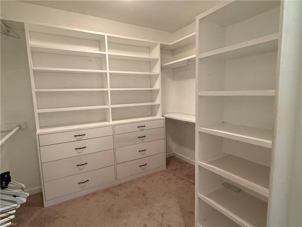 416 Mishannock Way Property Photo 12