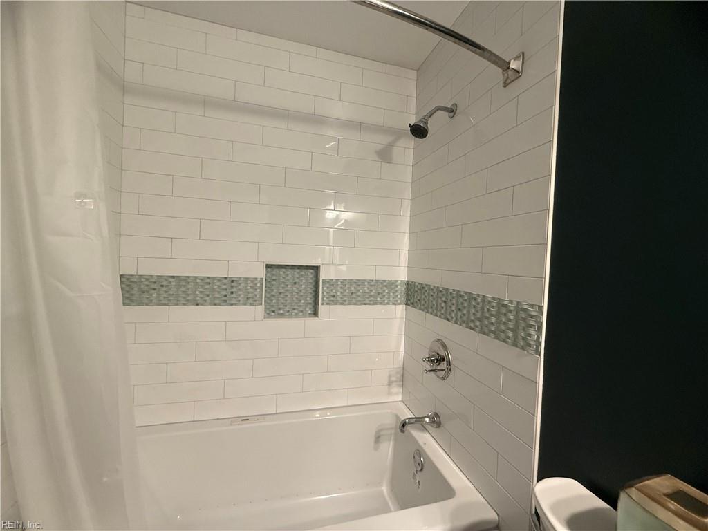 416 Mishannock Way Property Photo 17