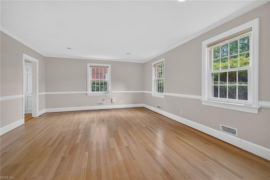 6013 S River Rd Property Photo 16