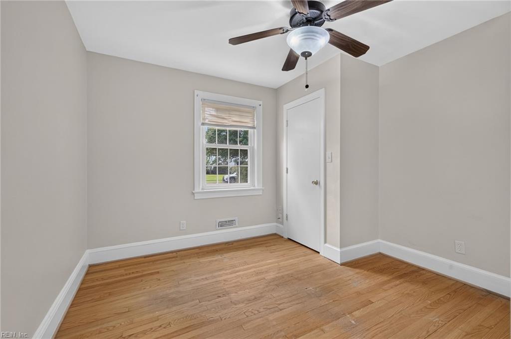 6013 S River Rd Property Photo 24